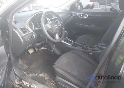 2017 Nissan Sentra Sr z USA, uszkodzony, nr VIN 3N1AB7AP5HY236702